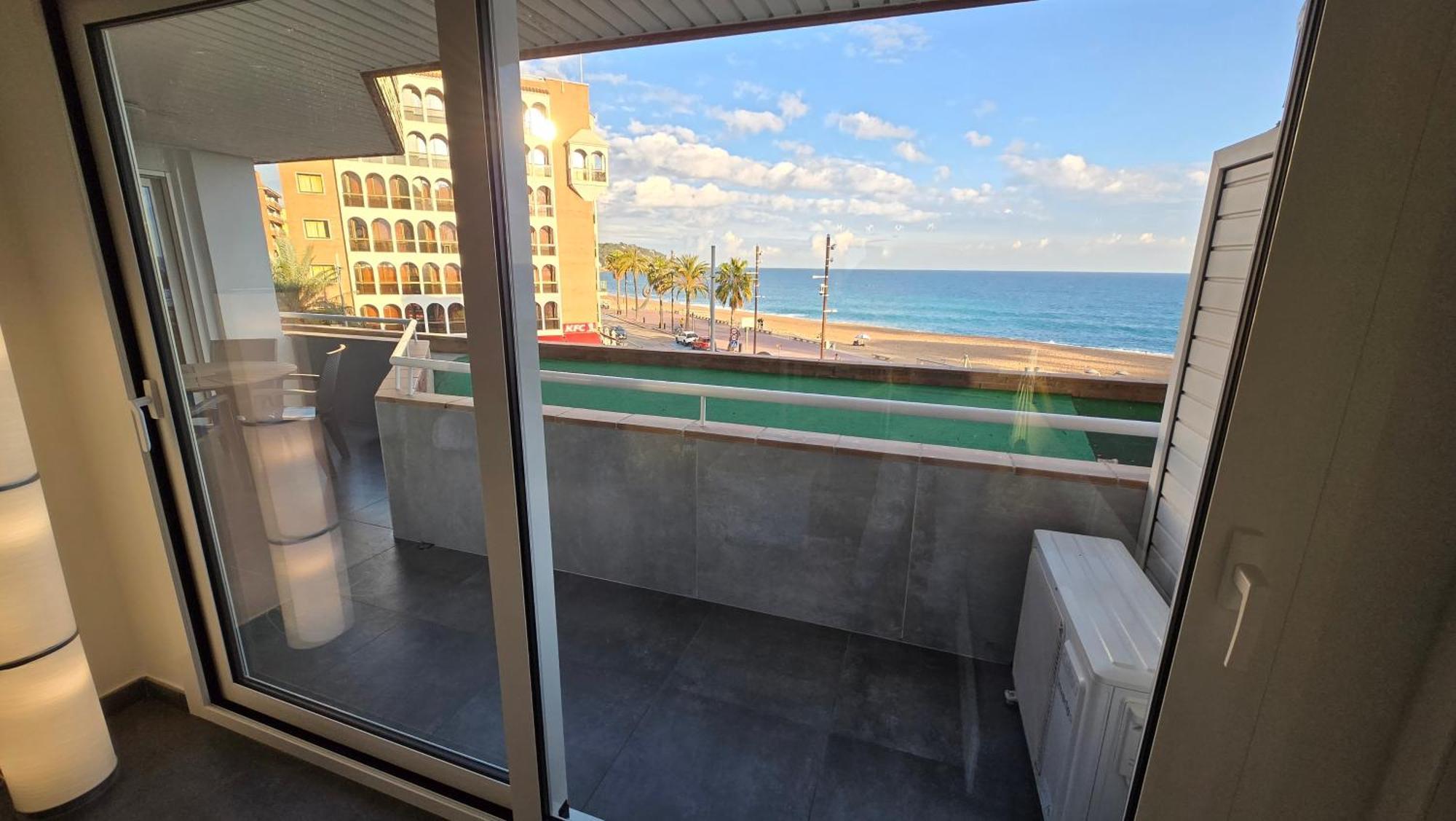 Apartments Paradise Lloret Лорет де Мар Екстериор снимка