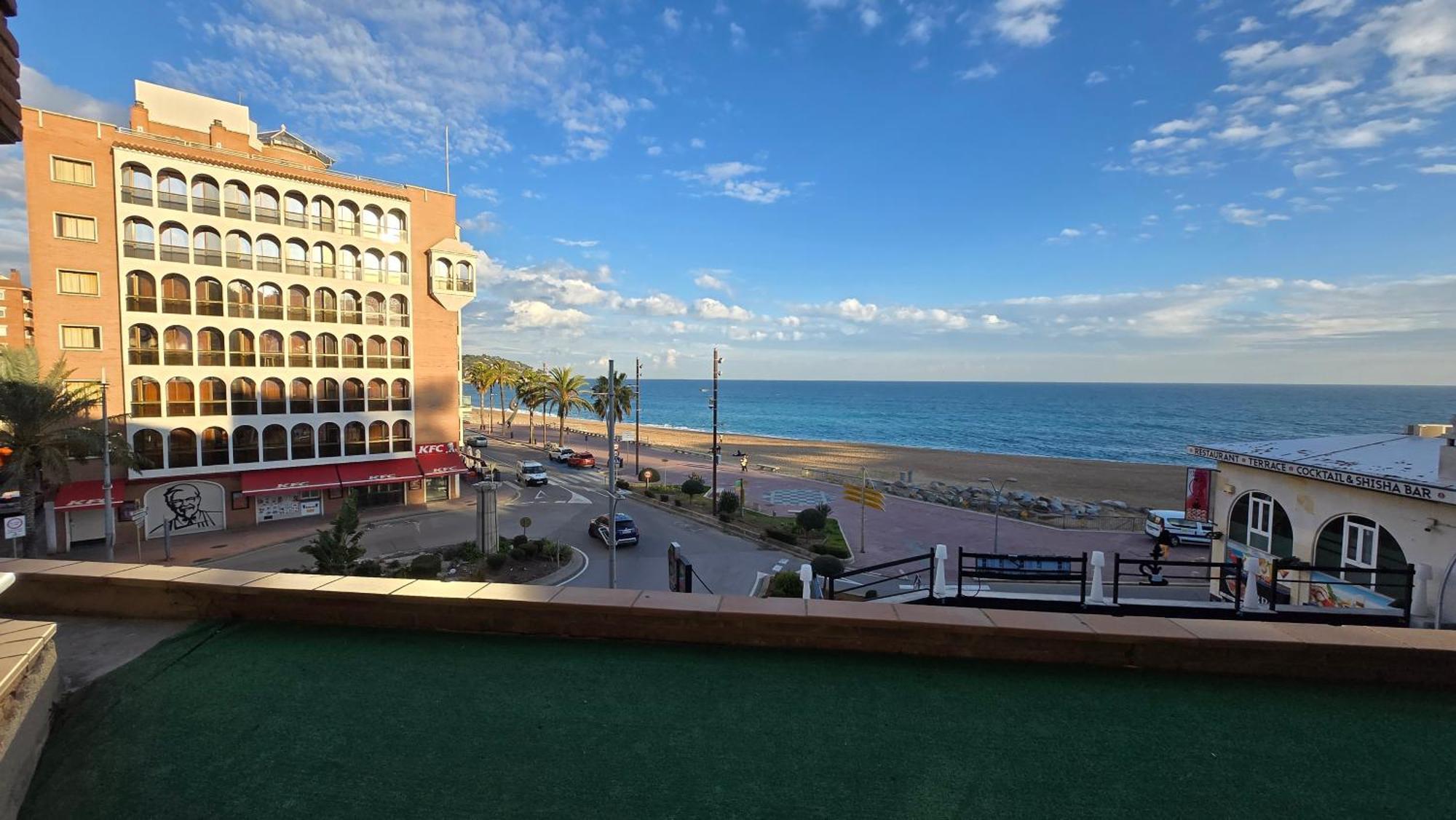 Apartments Paradise Lloret Лорет де Мар Екстериор снимка